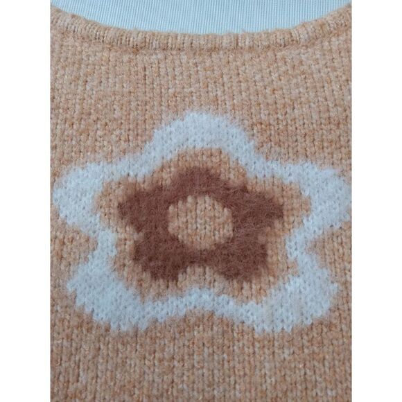 LA Hearts Orange Soft Tight Knit Flower Design Cropped Tank Top Women's Medium - Picture 9 of 12